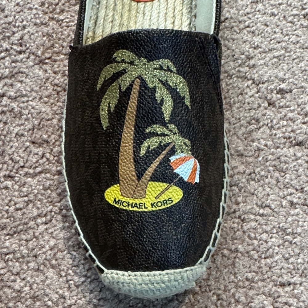 NWOT Michael Kors Brown and Tan Logo Espadrilles w/Palm Design Perfect Condition - Picture 2 of 10